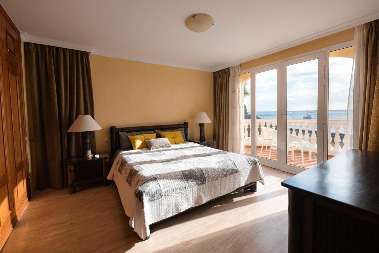 Villa Faya On The First Ocean Line With New Heated Pool Los Cristianos  Eksteriør bilde