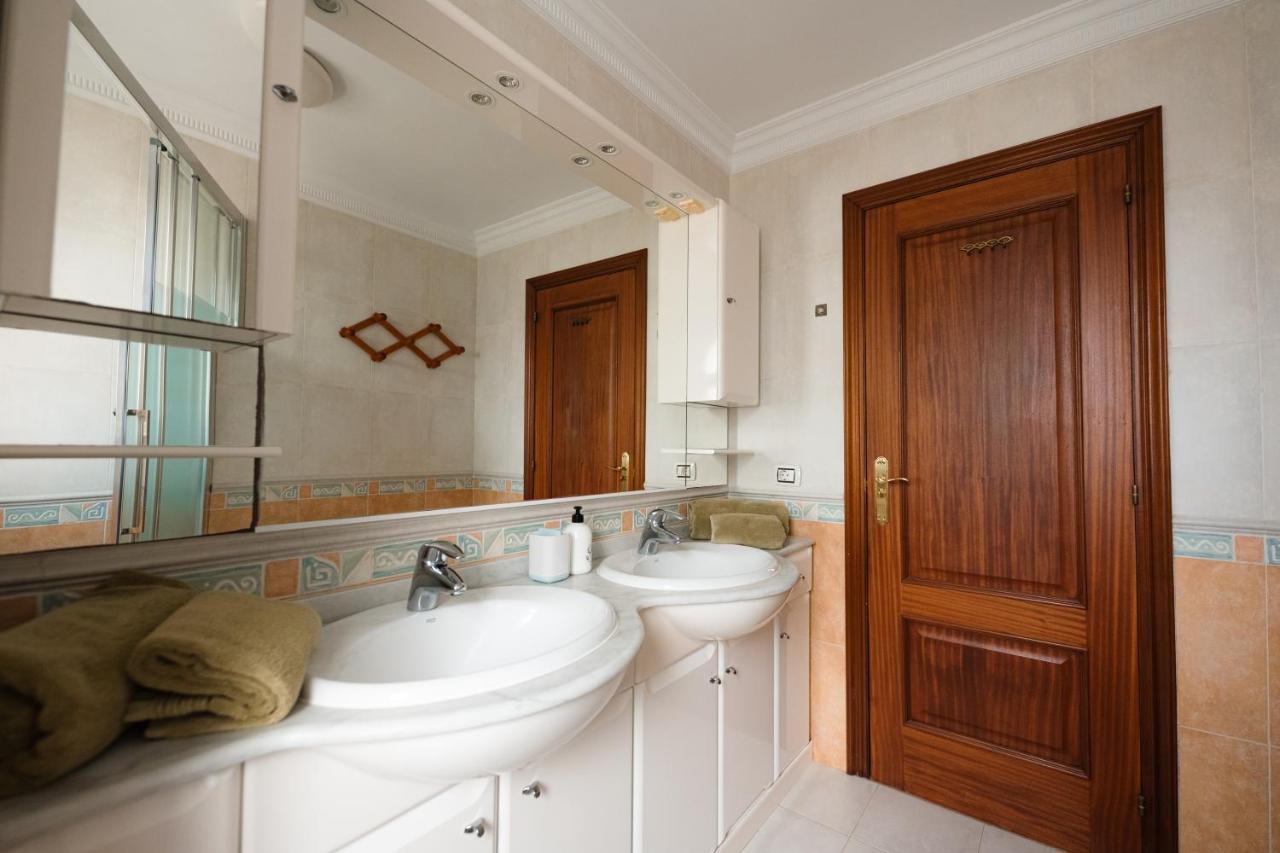 Villa Faya On The First Ocean Line With New Heated Pool Los Cristianos  Eksteriør bilde